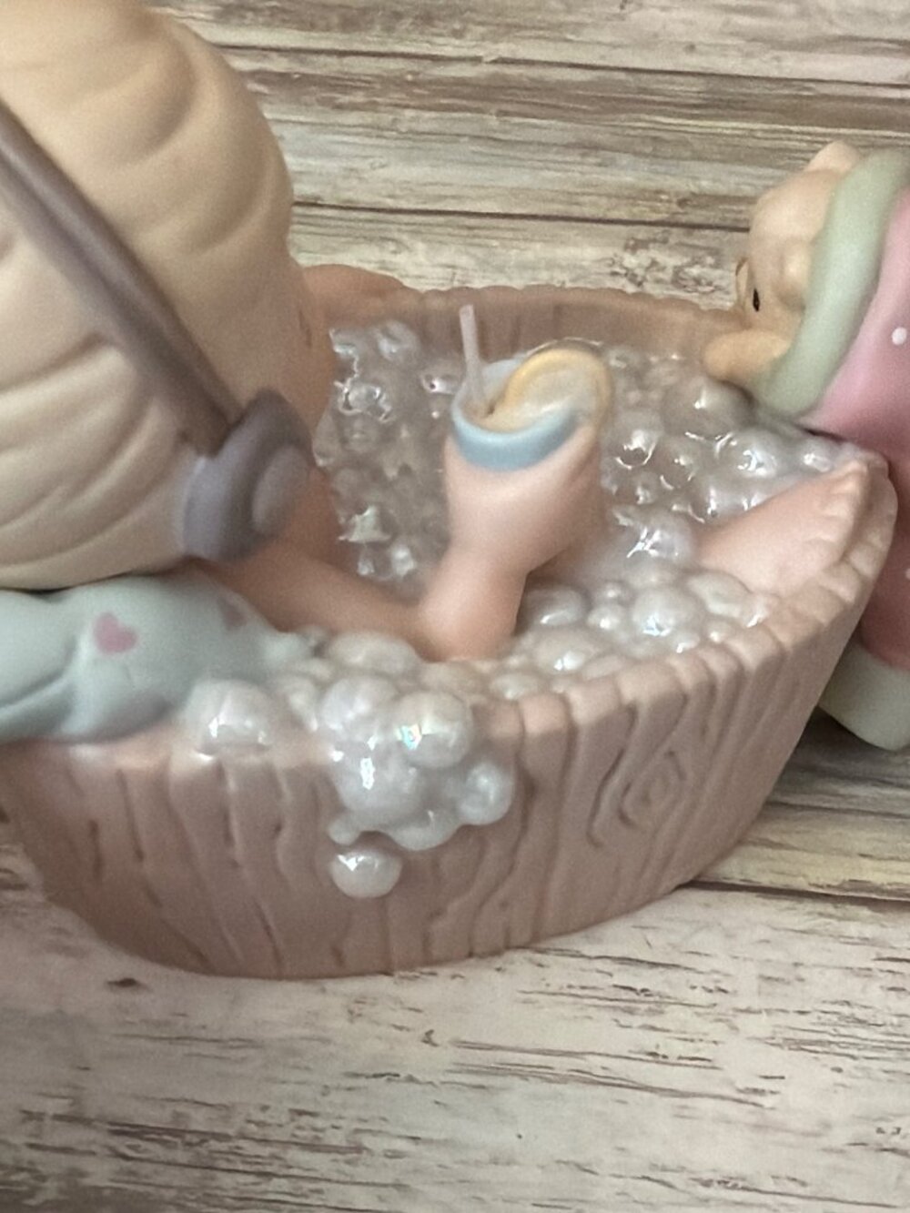 2002 Precious Moments Club Exclusive "Bubble Your Troubles Away" 101730 -No Box - Picture 11 of 14